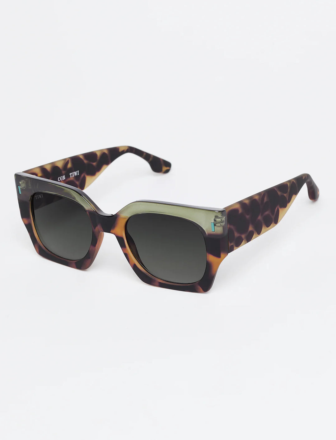 MATT Available in more colors