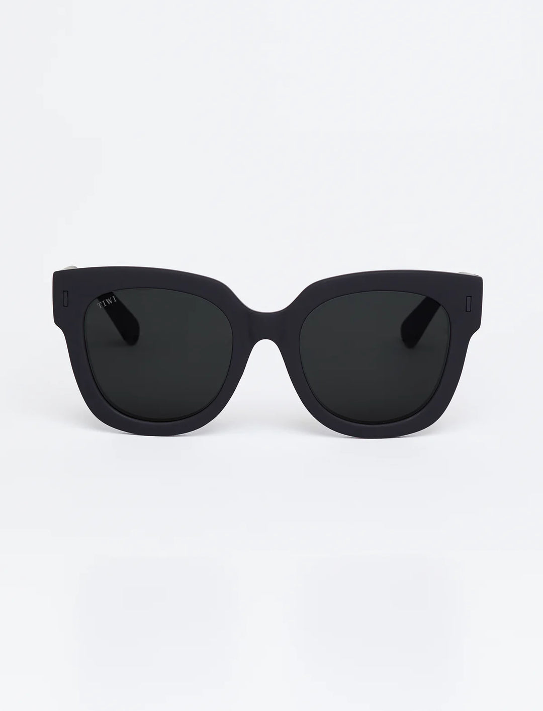 KERR Available in more colors Total Black