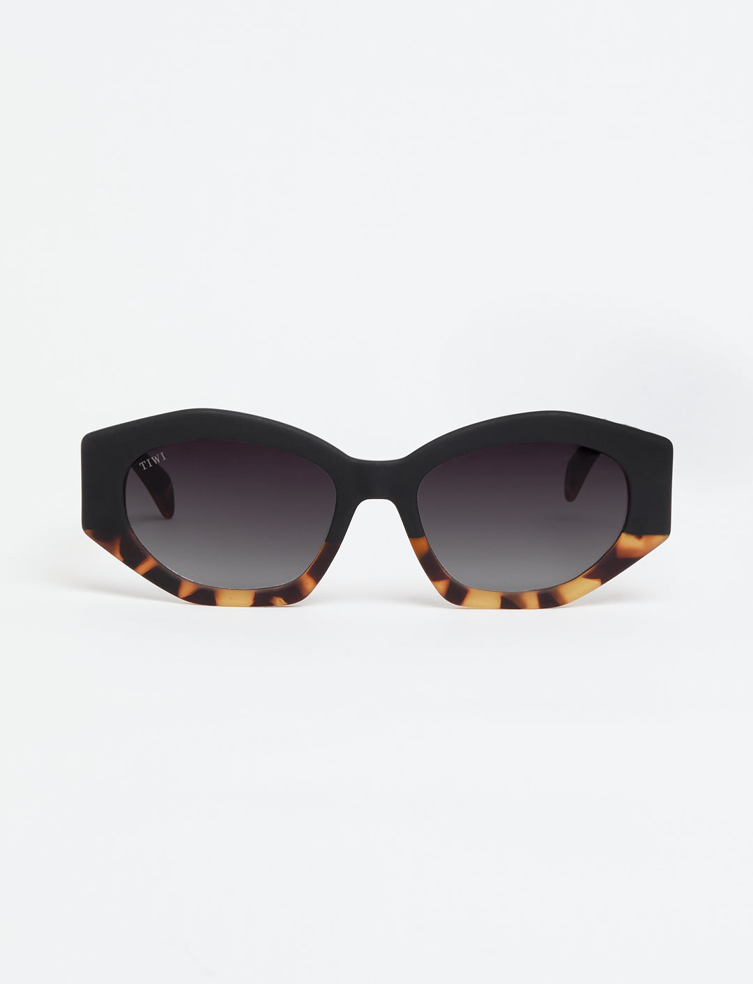 COLETTE Sunglasses Available in more colors Bicolor Tortoise/Black with Black Gradient Lenses