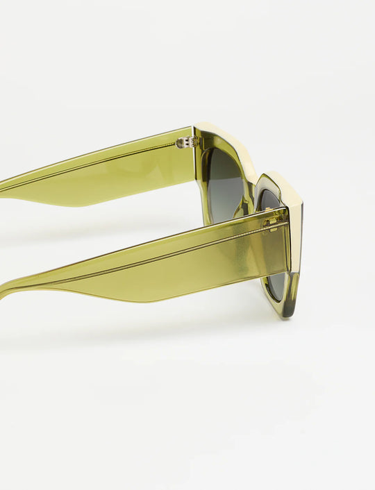 MATT Available in more colors