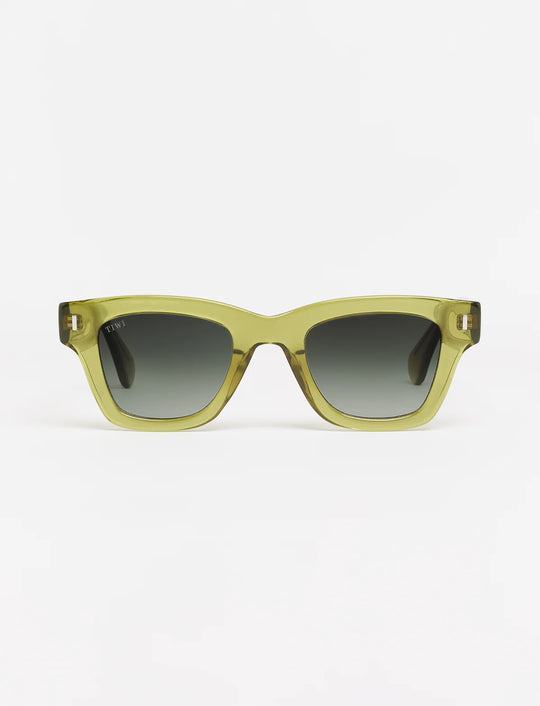 PAUL Available in more colors