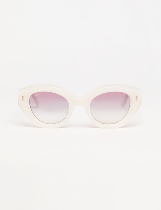 LeClub Giulia Available in more colors Acetate Pearly White with Clear Pink Gradient Lenses