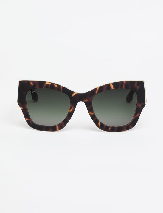 MAYFAIR Available in more colors
