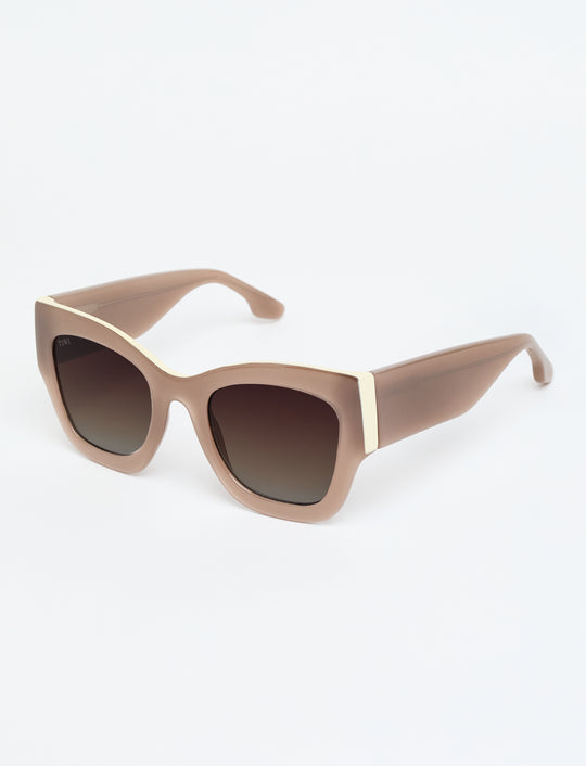 MAYFAIR Available in more colors