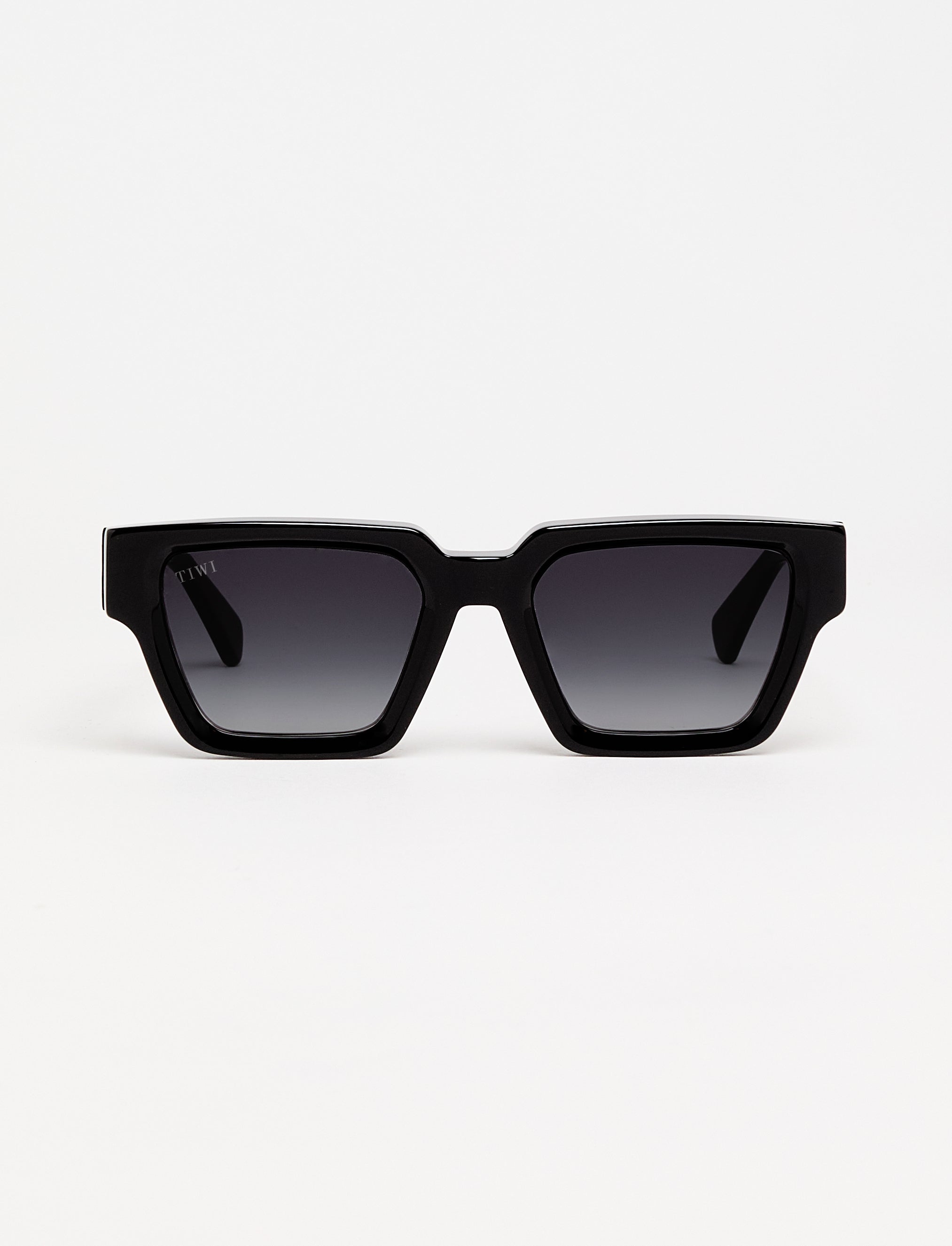 TOKIO LIMITED EDITION 1/300 Available in more colors Acetate Black Limited Edition 1/300
