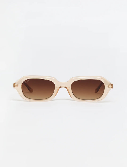 BENNETT Available in more colors Shiny Smoke Brown