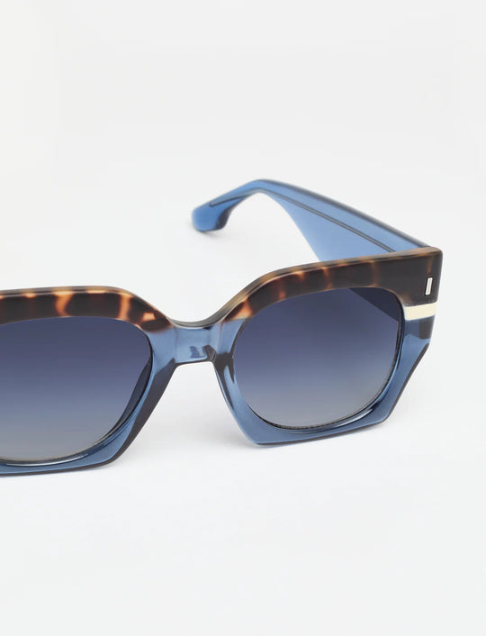 MATT Available in more colors