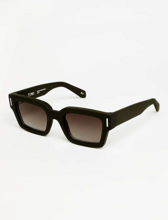 KOBE Available in more colors Rubber Black