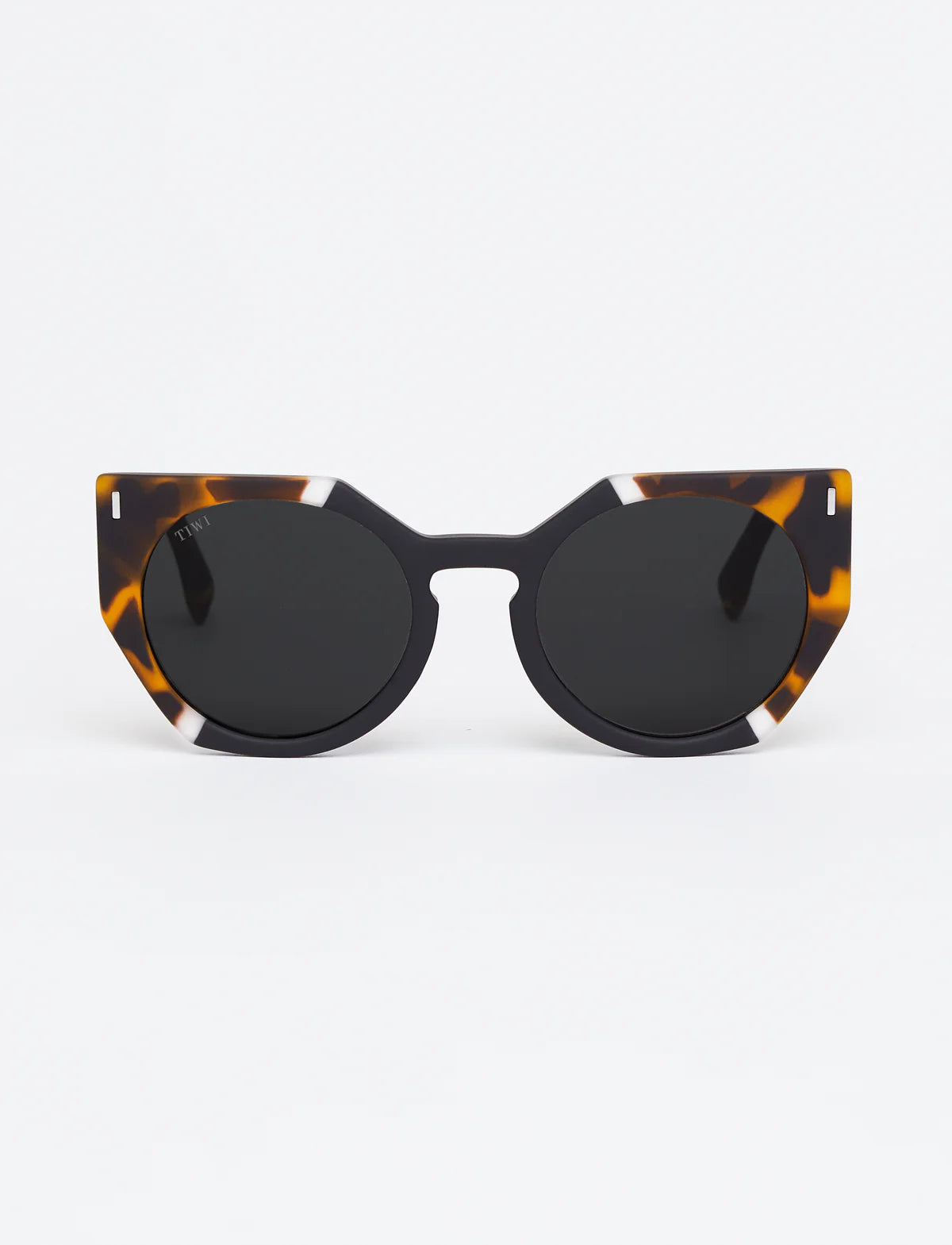 VENUS Available in more colors Ray With Black Lenses