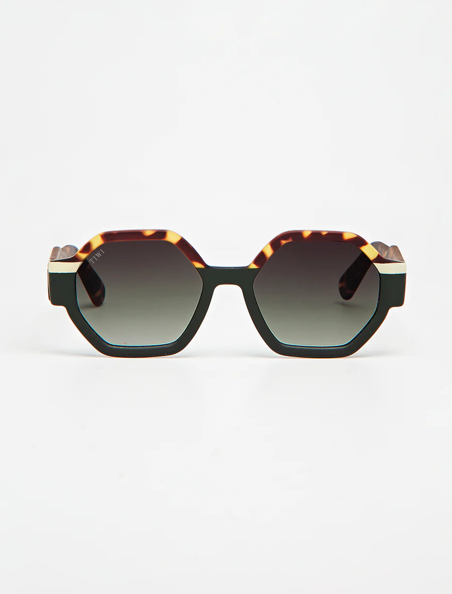 VALETTE Available in more colors Rubber Tricolor Green/Tortoise with Green Gradient Lenses