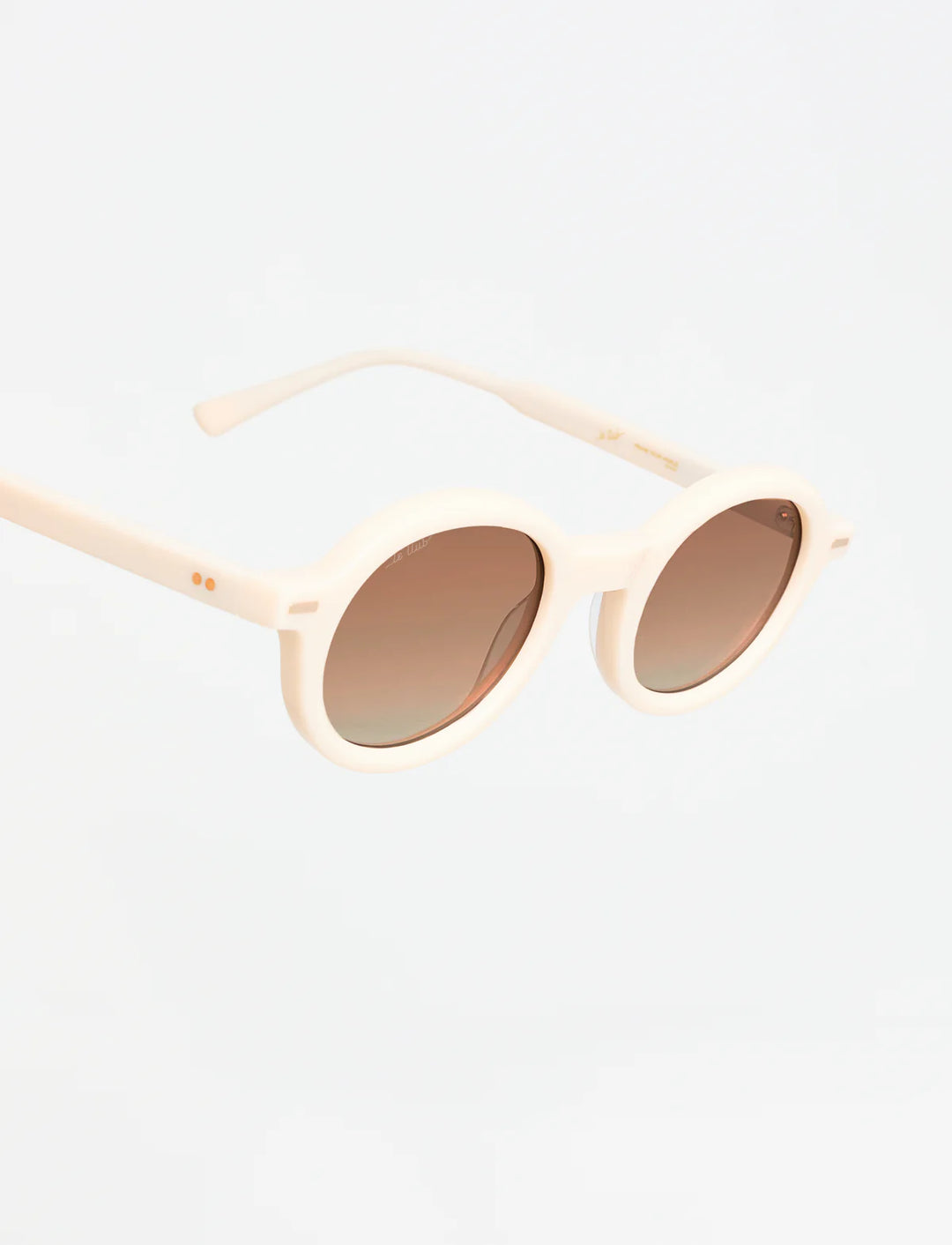 LeCLUB PARADISE Available in more colors