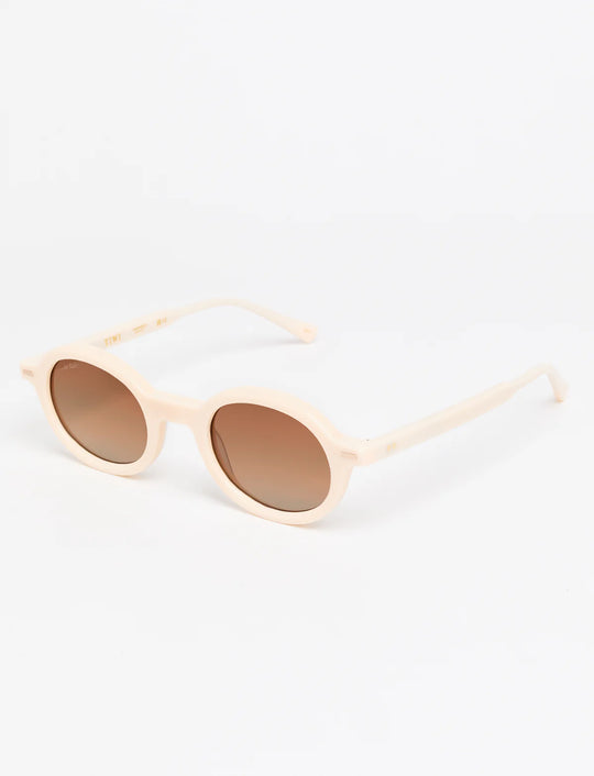 LeCLUB PARADISE Available in more colors