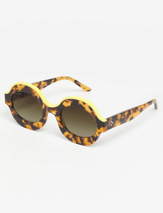 LeCLUB PAOLA Available in more colors