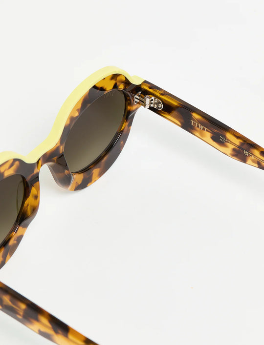 LeCLUB PAOLA Available in more colors