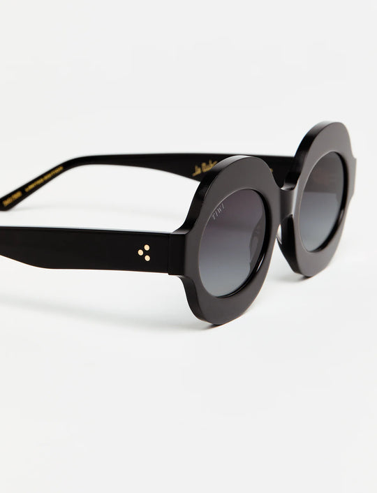 LeCLUB PAOLA Available in more colors