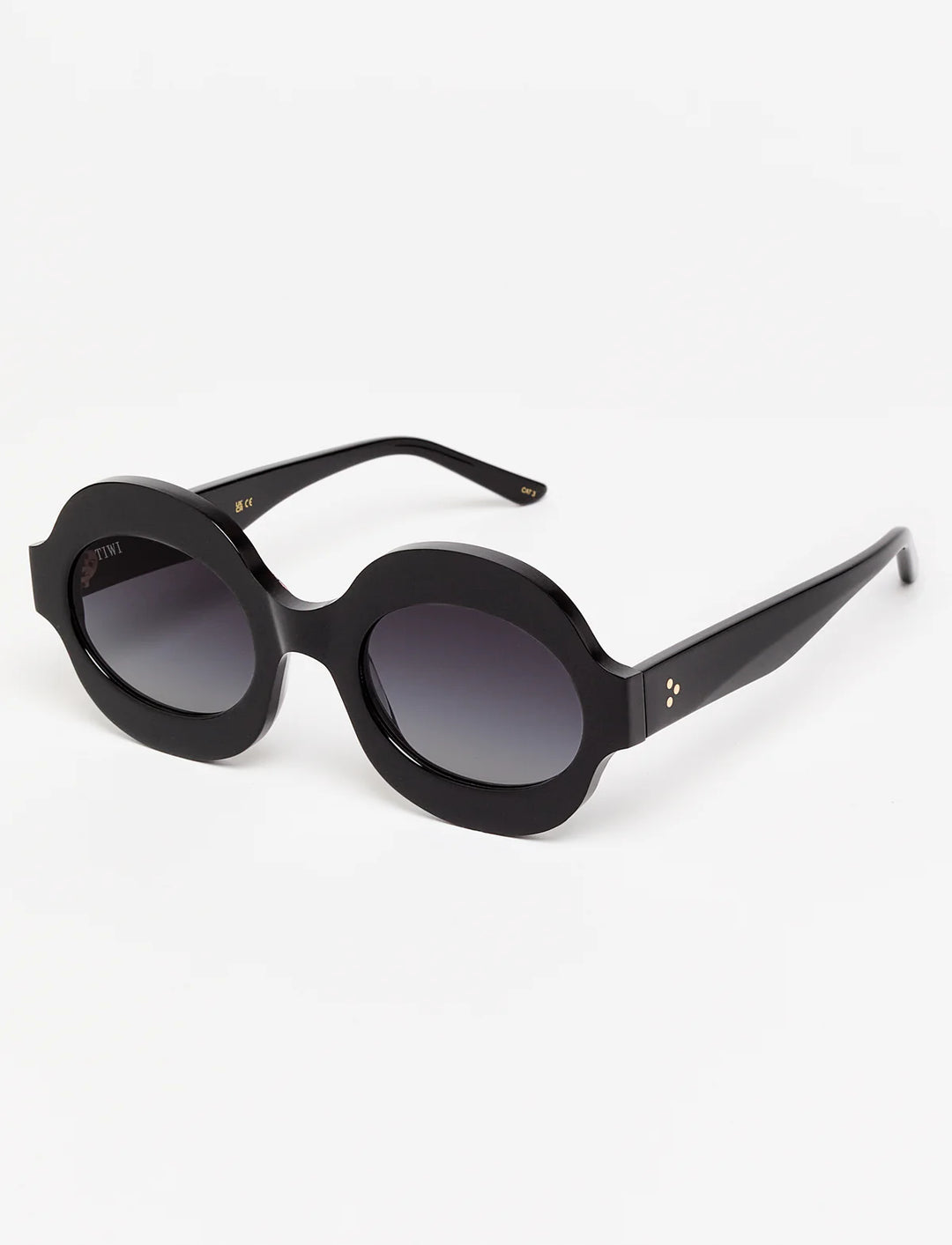 LeCLUB PAOLA Available in more colors