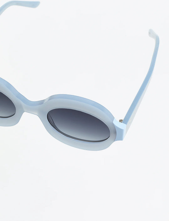 LeCLUB PAOLA Available in more colors