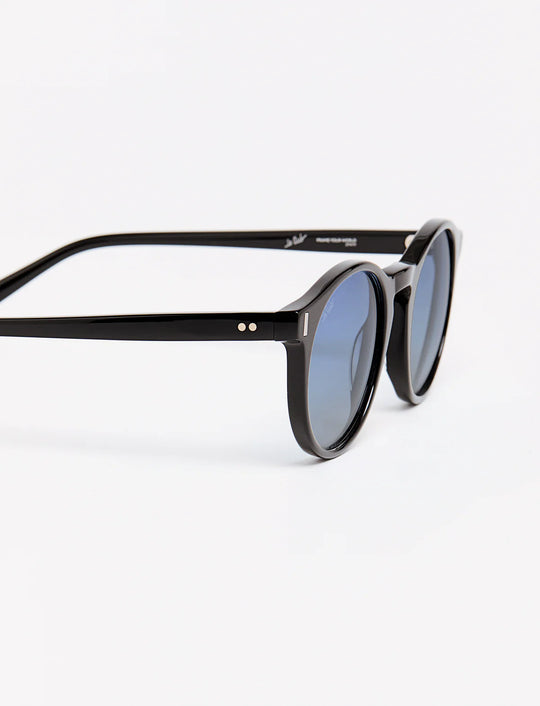 LeCLUB BAYOU Available in more colors