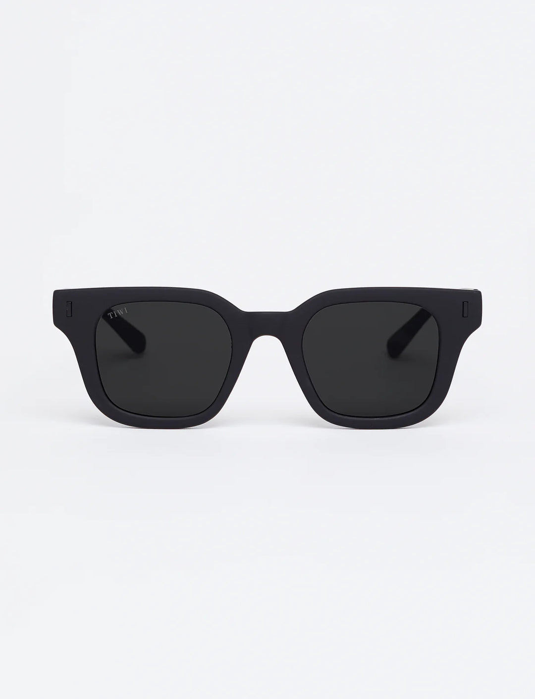 LIO Sunglasses Available in more colors Total Black Edition  