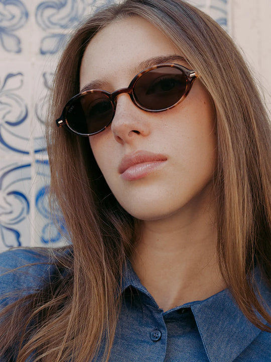 BELL Available in more colors