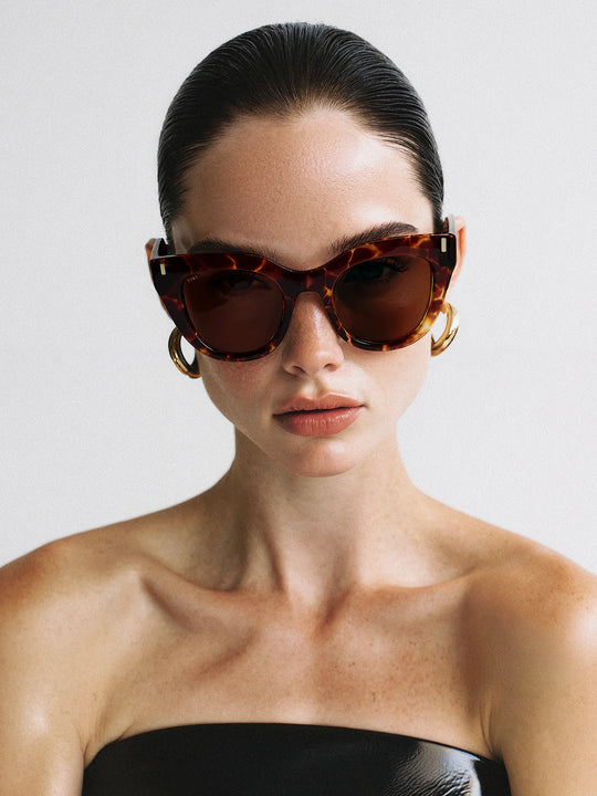 ROSETTA Available in more colors