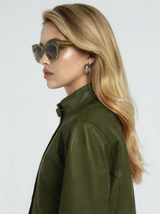 ROSETTA Available in more colors