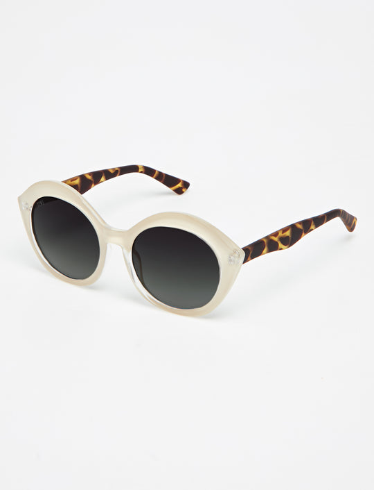 Melville Available in more colors