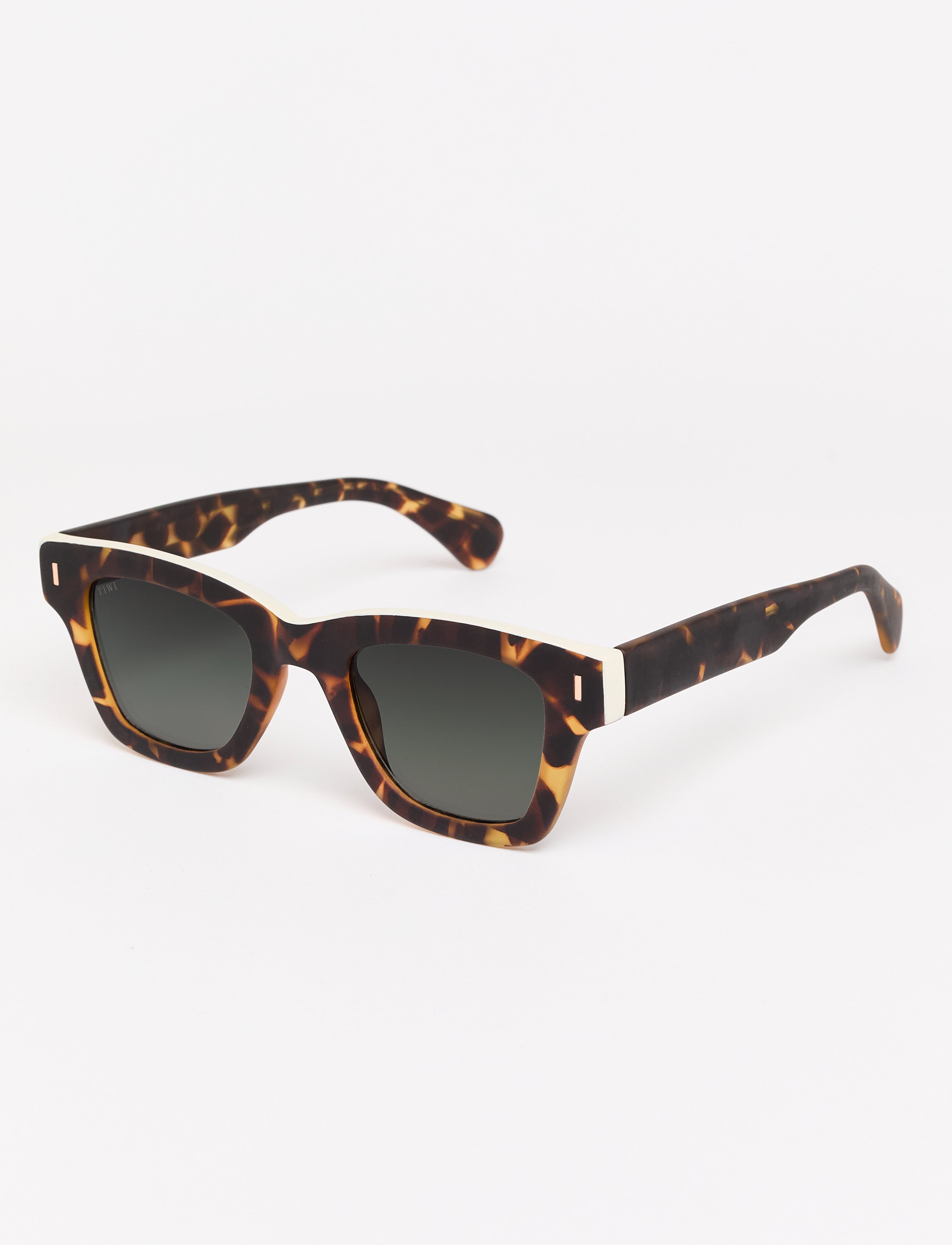 PAUL Available in more colors Rubber Vintage Tortoise