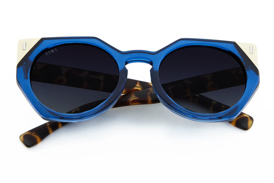 VENUS Sunglasses Available in more colors   